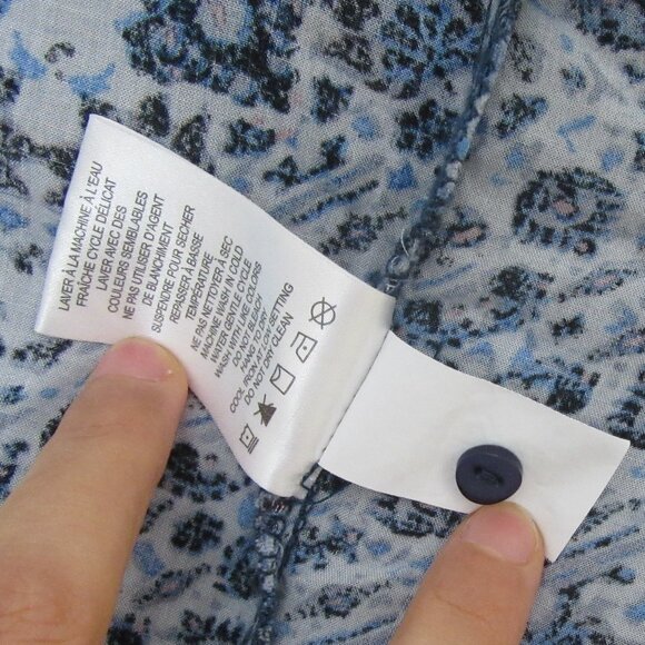 Lila Rose Long Sleeve Dress -  Button Closure and Sleeve - Classic Pattern - Picture 13 of 14